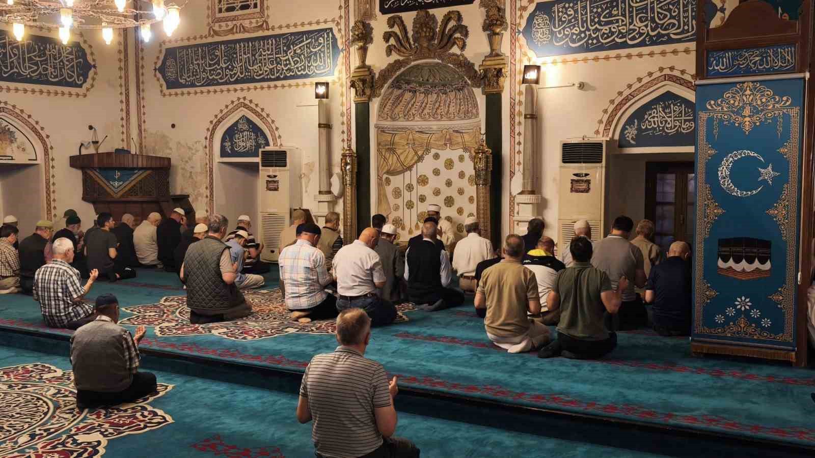 Kırklareli’nde Filistinliler için dua edildi