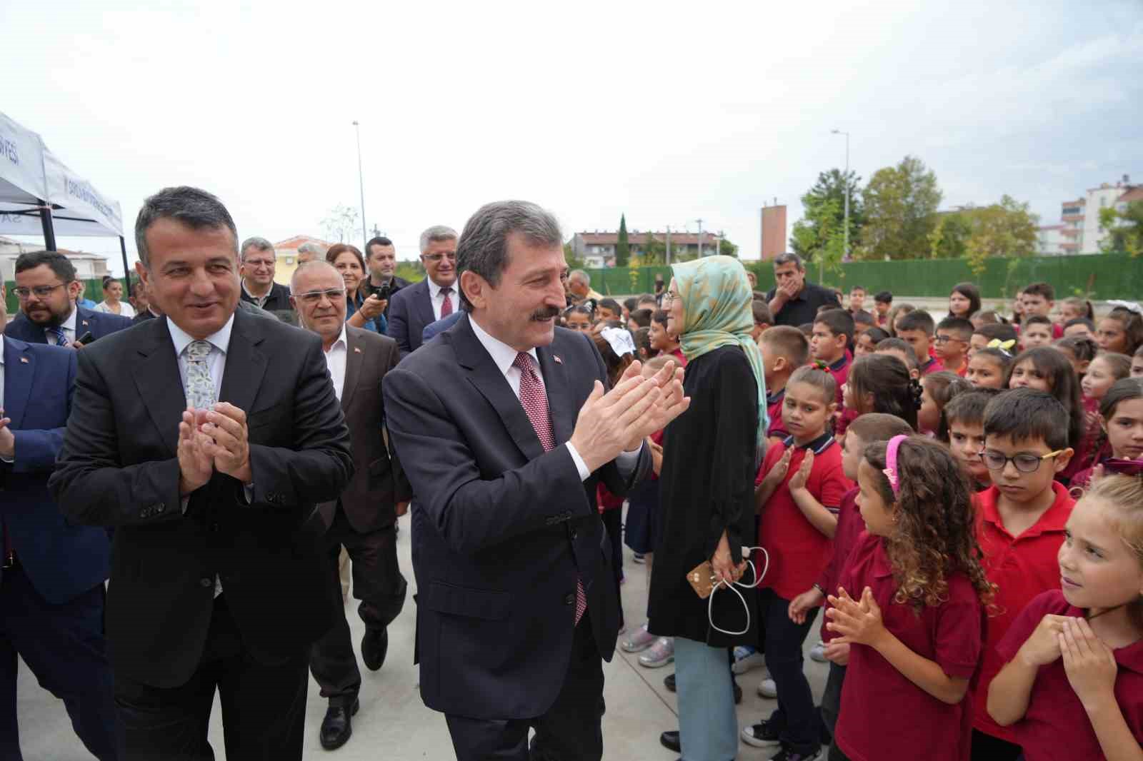 Samsun’da yeni eğitim-öğretim yılının ilk dersi: "Yeşil vatanı korumak"