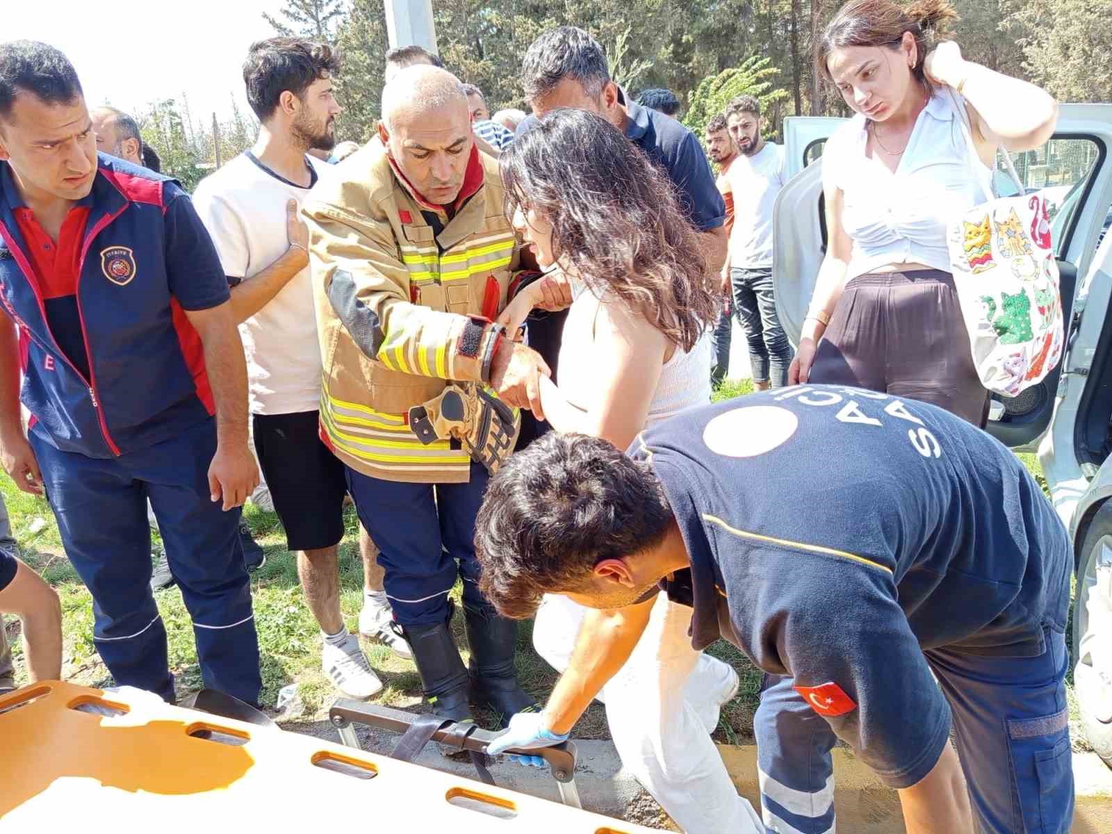 Kırıkhan’da zincirleme trafik kazası: 6 yaralı