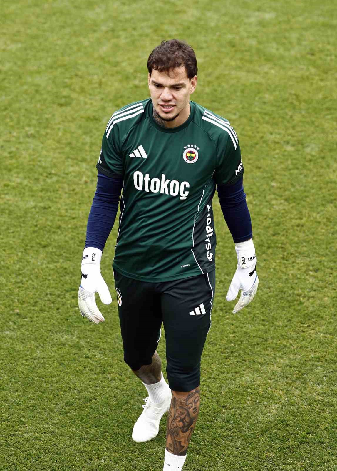 Fenerbah&ccedil;e&rsquo;de, Trabzonspor ma&ccedil;ı hazırlıkları devam etti
