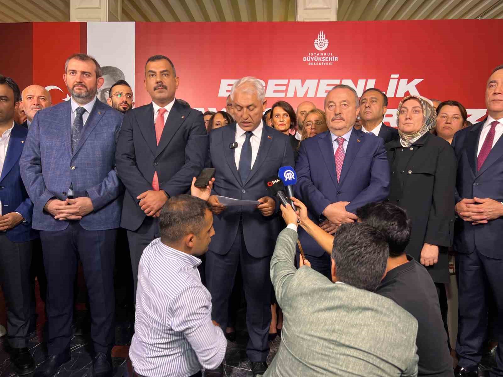 İBB AK Parti Grup Başkanvekili Gökkuş: "Siyasi kaygılar ve CHP grubunun iç çekişmeleri sebebiyle İstanbul Büyükşehir Meclisi’ni işlevsiz bırakmak, kapalı tutmak demokrasiye gölge düşürmektir"