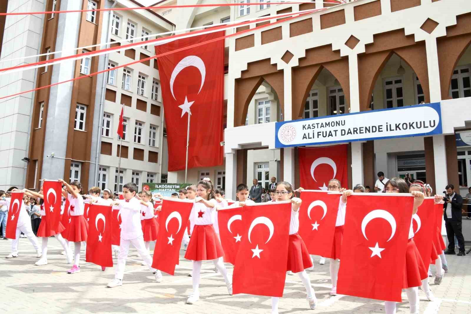 Kastamonu’da ilk ders zili çaldı