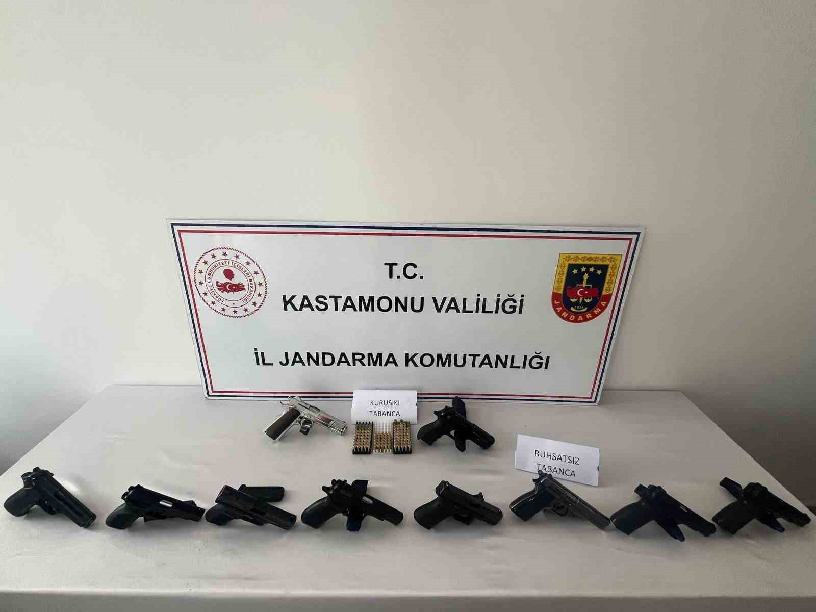 Düğünde maganda kurşunuyla 1 kişi yaralandı, 8 kişi gözaltına alındı