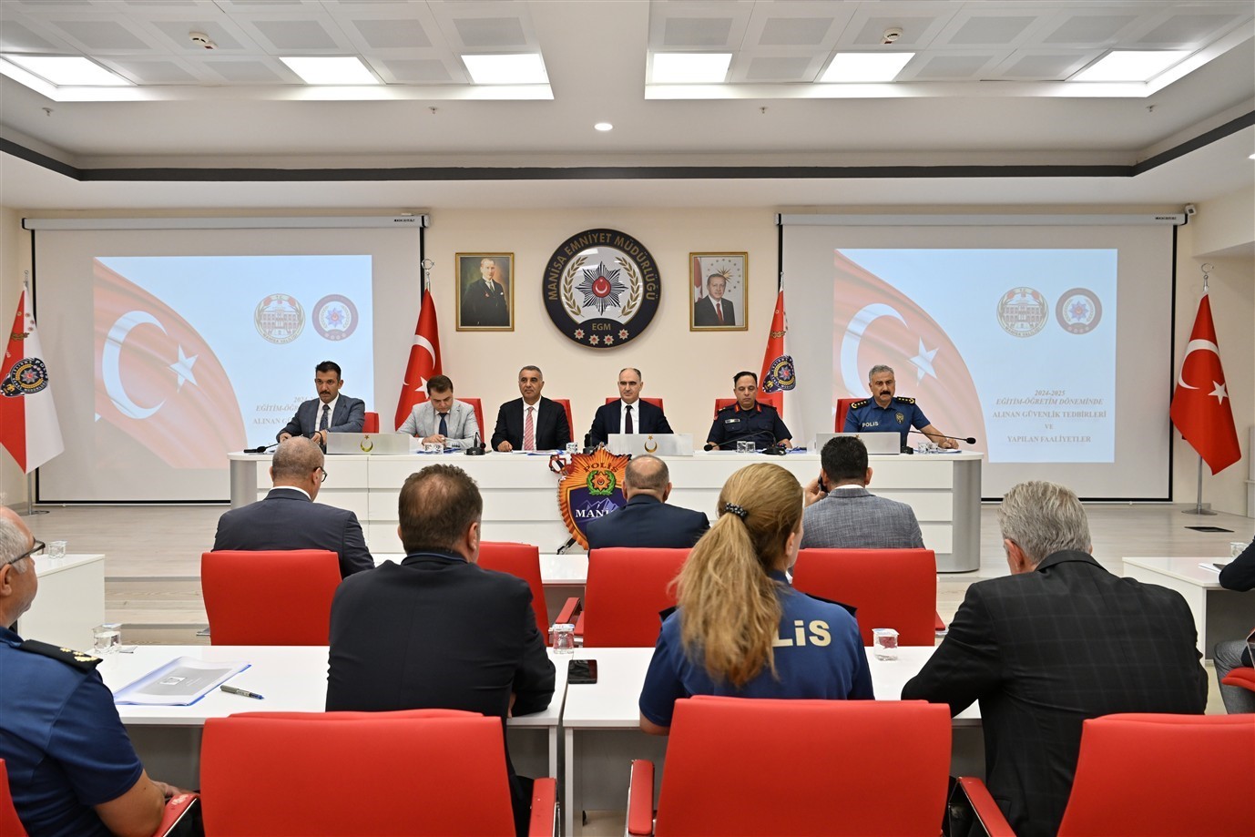 Eğitim g&uuml;venliği i&ccedil;in t&uuml;m kurumlar seferber oldu
