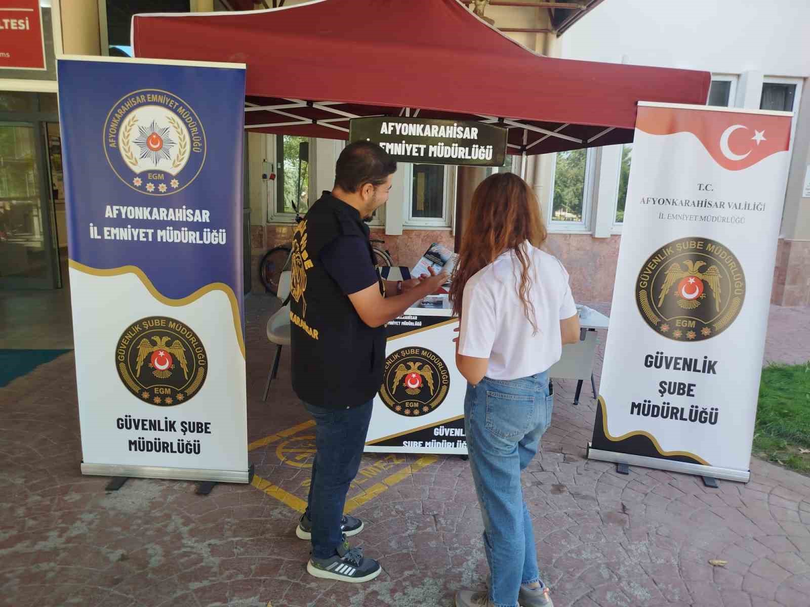 Üniversite öğrencileri ‘terörle mücadele’ konusunda bilgilendirildi