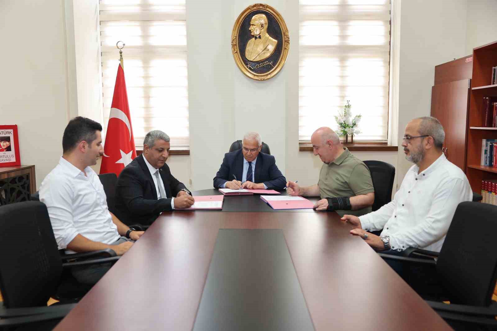 Darıca&rsquo;da okul koridorlarında artık siren sesleri duyulacak
