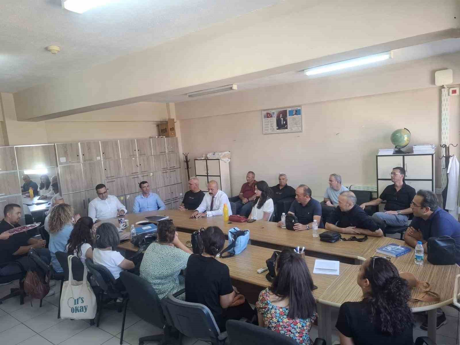 Kaymakam Dalak &ouml;ğrencilerle buluştu
