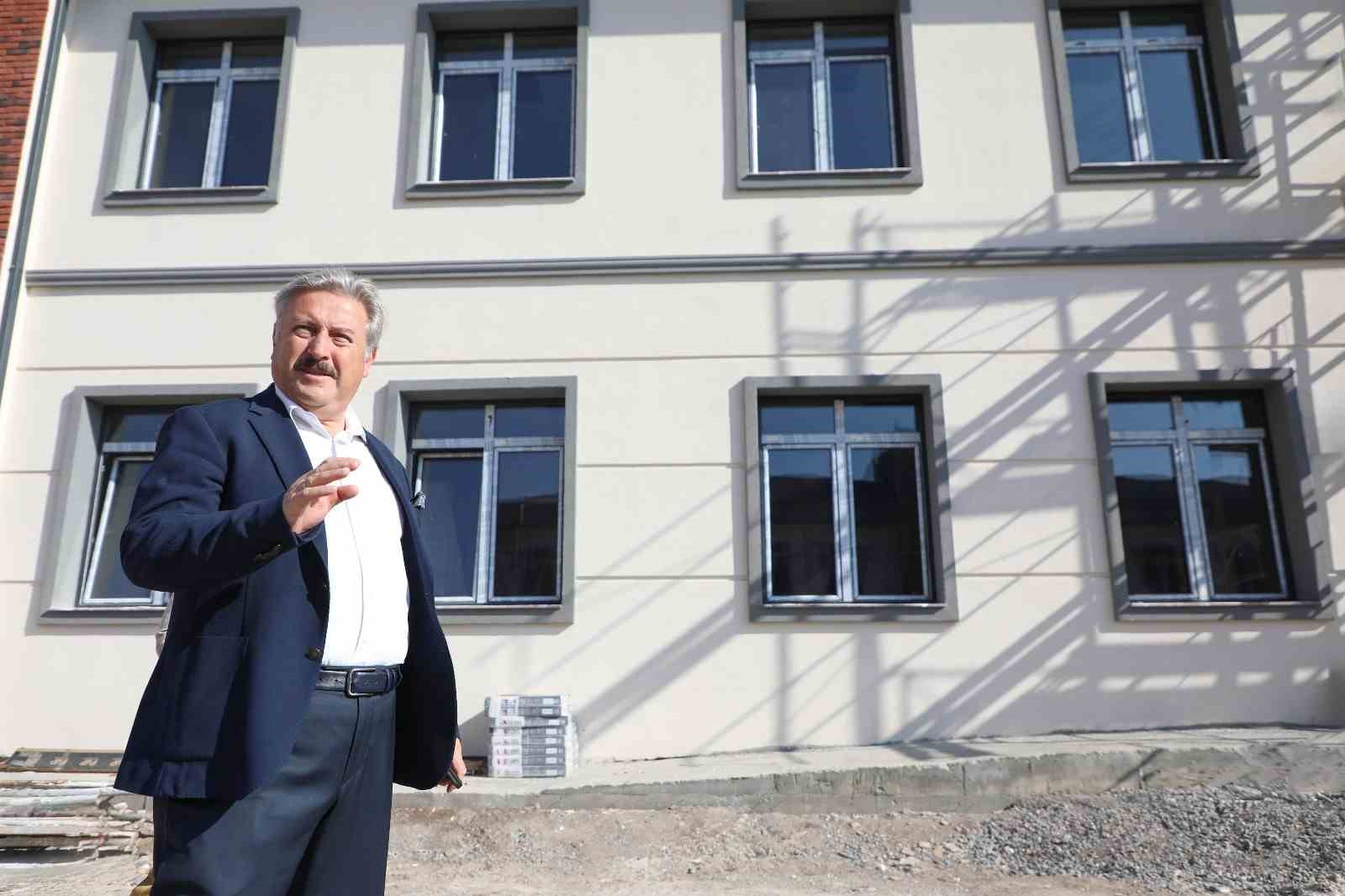 Melikgazi Belediyesi 2 okul projesi ile 3 mahalleye birden hizmet sağlayacak
