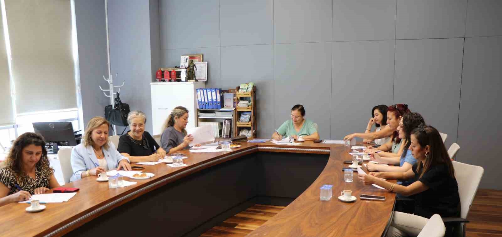 Aydınlı iş kadınları AYTO’da bir araya geldi 