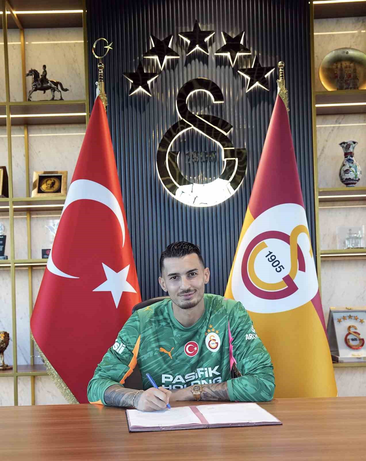 Uğurcan Çakır: "Galatasaray için mücadele edeceğim"
