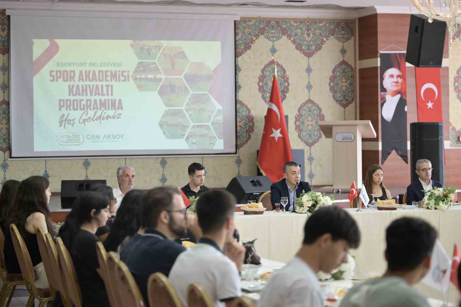 Esenyurt Belediyesi Spor Akademisi’nden büyük başarı