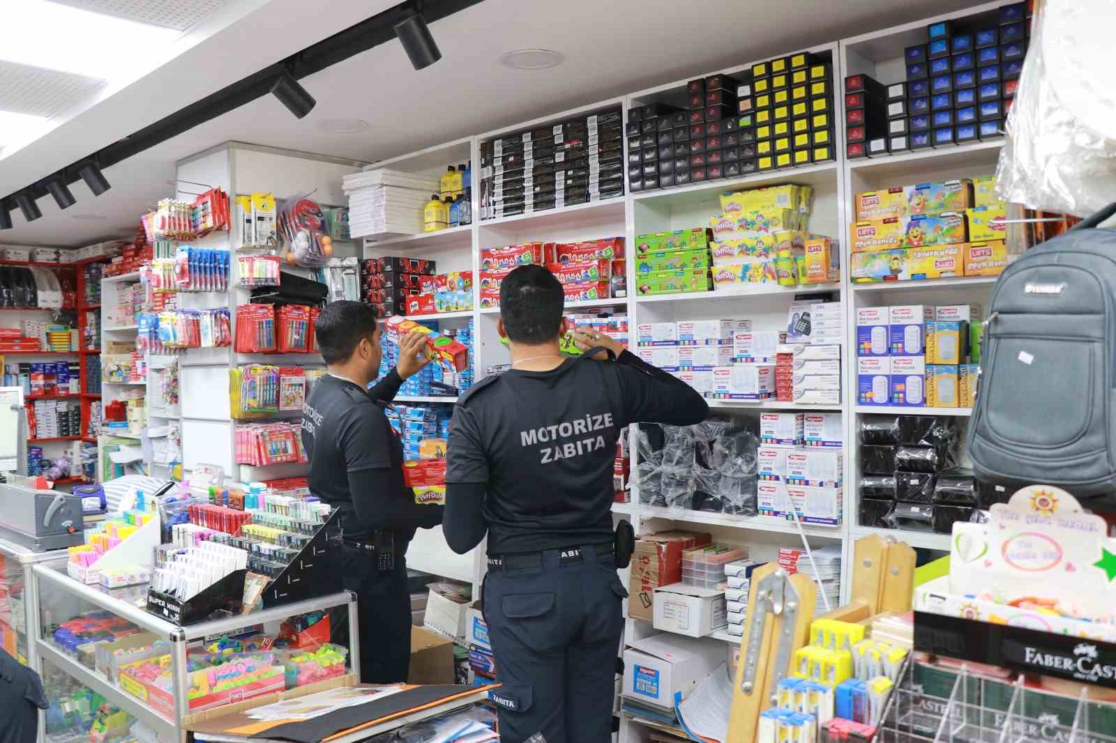 Haliliye’de zabıtadan kırtasiyelere denetim