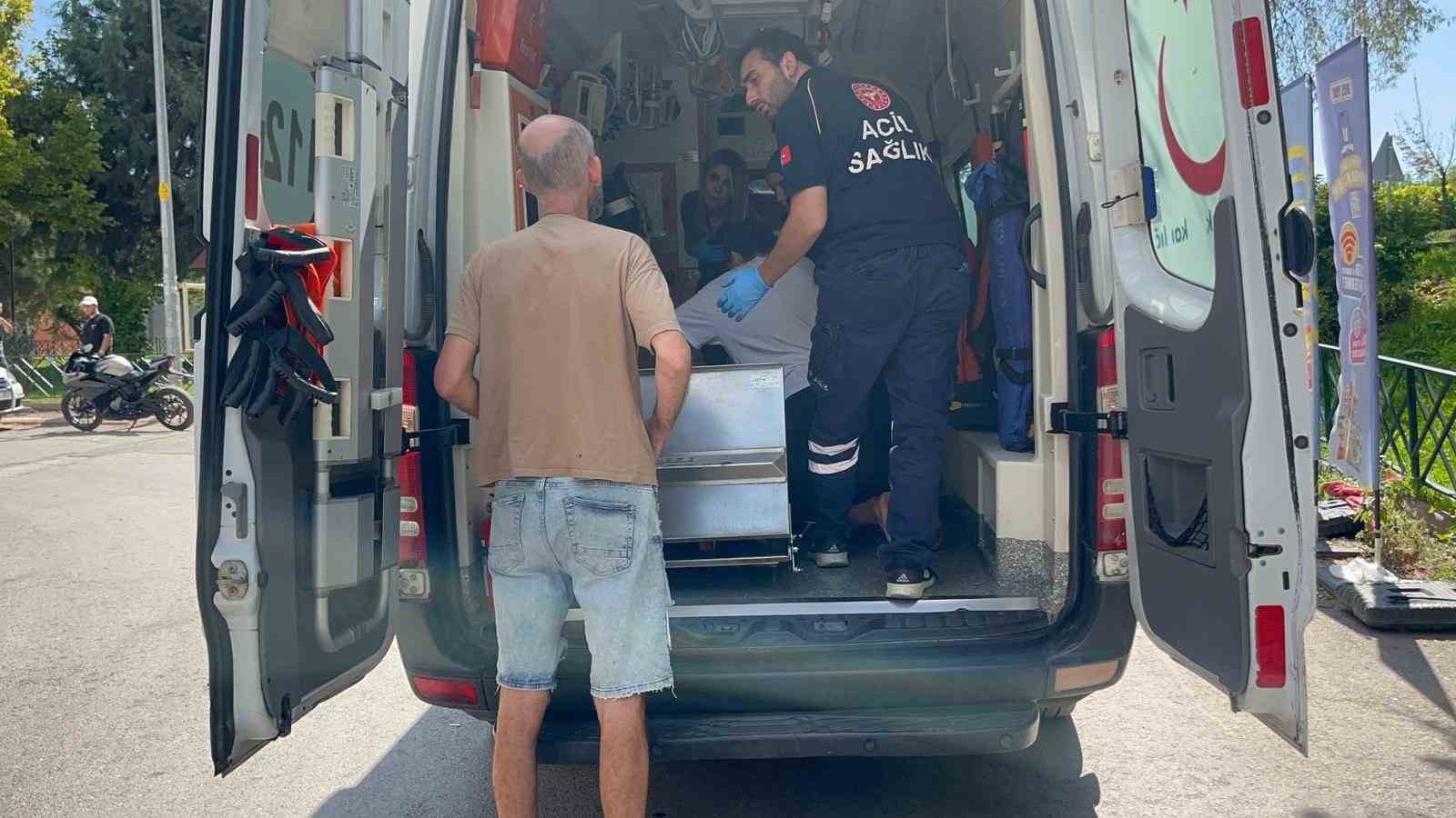 2’nci kattan market tentesine düşen kadının yakınları esnafa küfürler yağdırdı