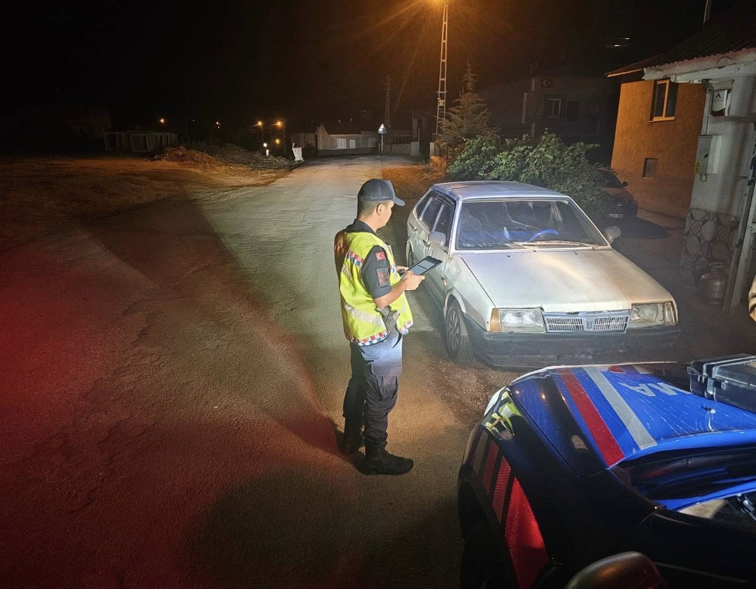 Alkollü sürücü 5 yılda 8 kez yakalandı: 37 bin TL ceza kesildi