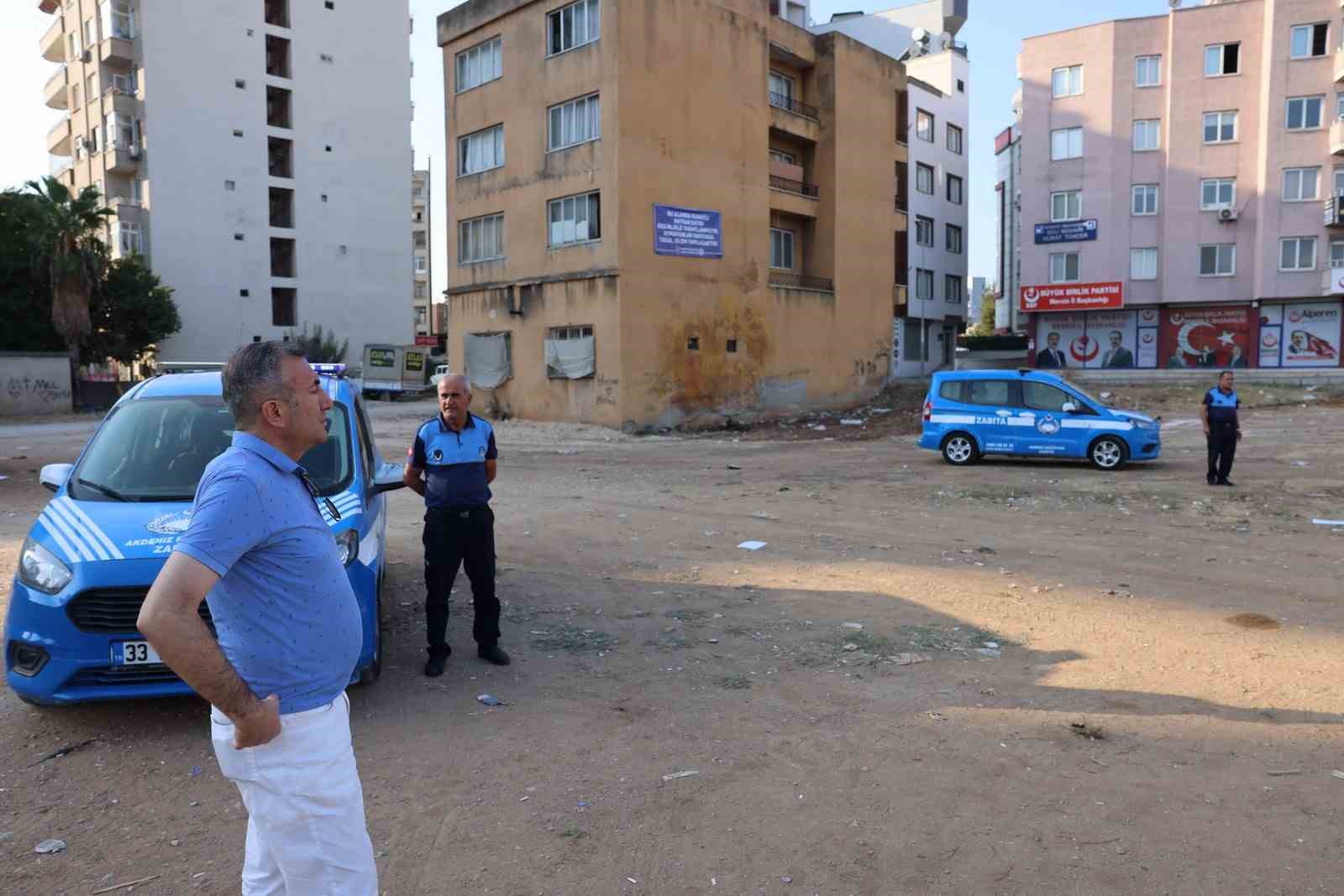 Mersin’deki ’Kuş Pazarı’ kaldırıldı