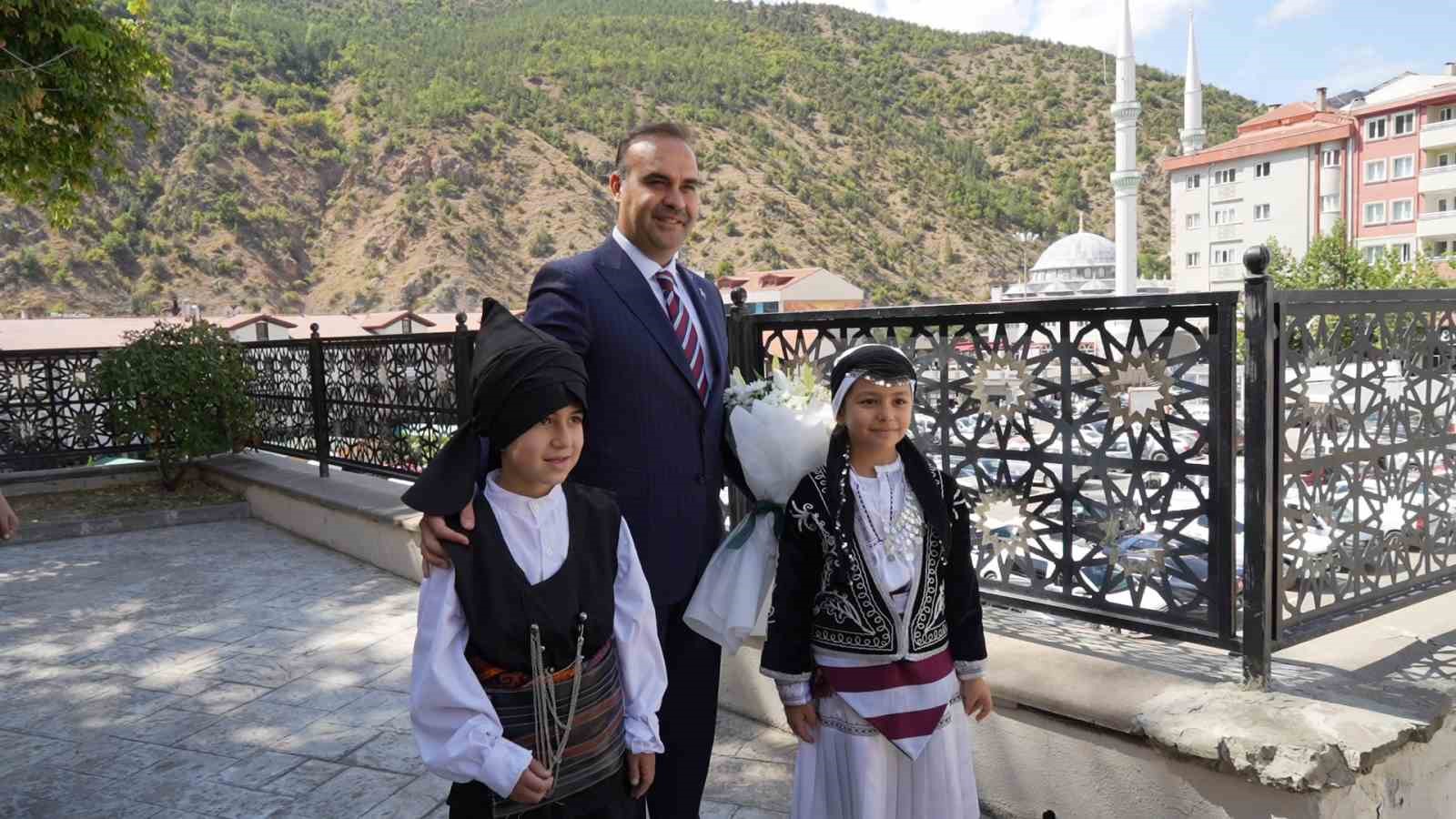 Sanayi ve Teknoloji Bakanı Kacır: "Dünyada kendi haberleşme uydusunu üretebilen 11 ülkeden biri olduk"