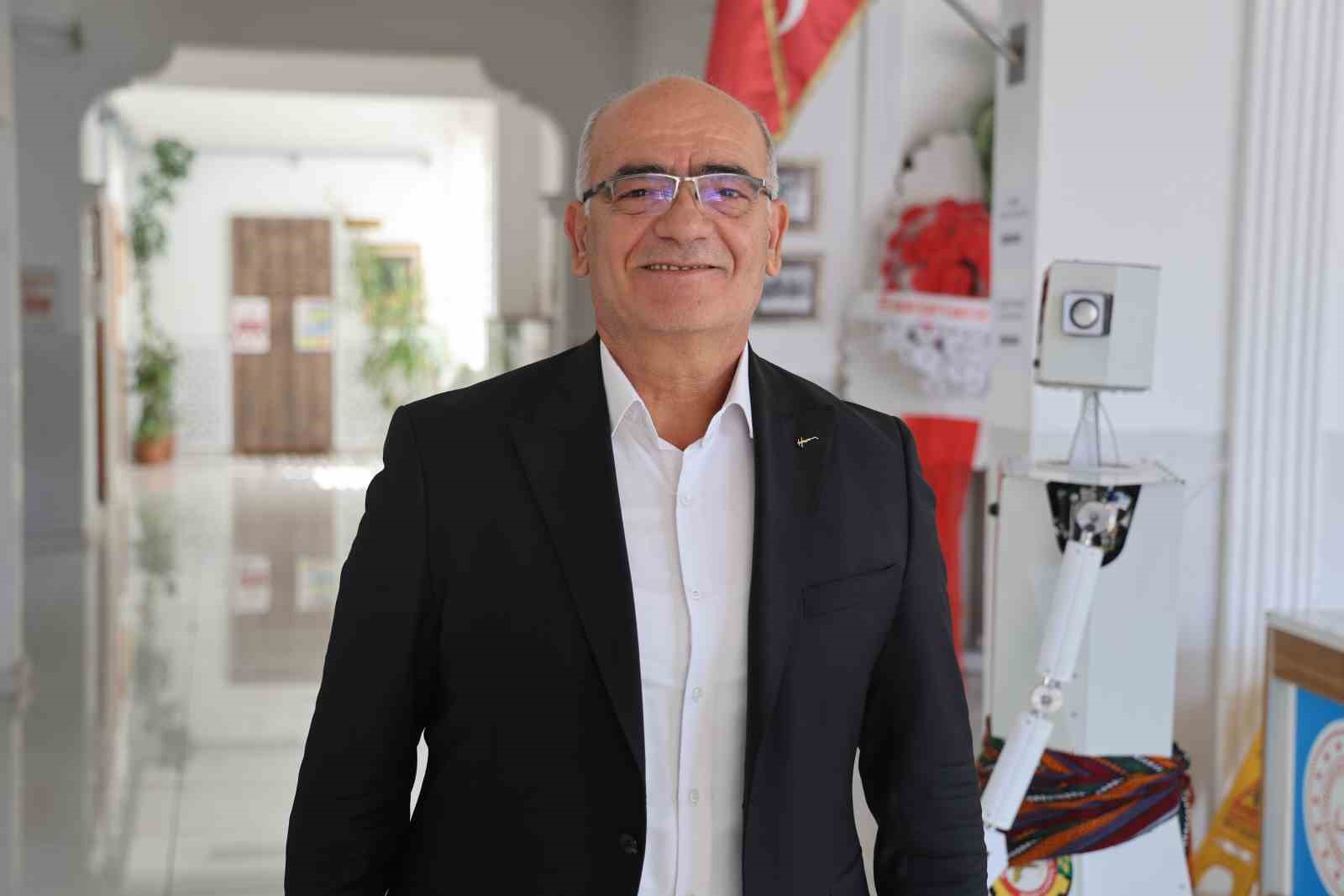 Kırşehir&rsquo;de &ouml;ğrenciler yardımlaşma k&uuml;lt&uuml;r&uuml;n&uuml; &rsquo;Ahi Bot&rsquo;la &ouml;ğreniyor
