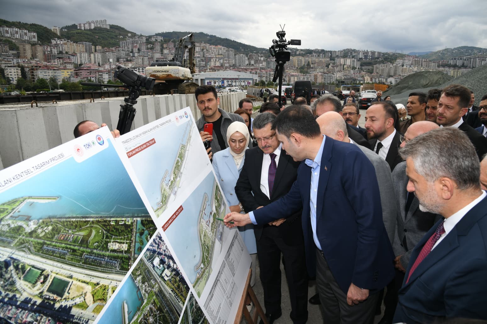 Bakan Kurum: "Uzunkum’da ilk etap seneye tamamlanacak"