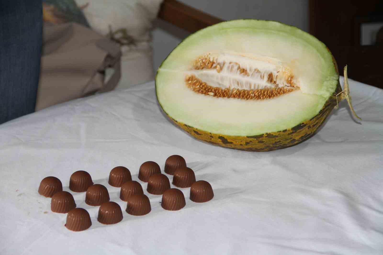 Çankırı’nın meşhur kavunu çikolatayla birleşti, vatandaşlar hayran kaldı