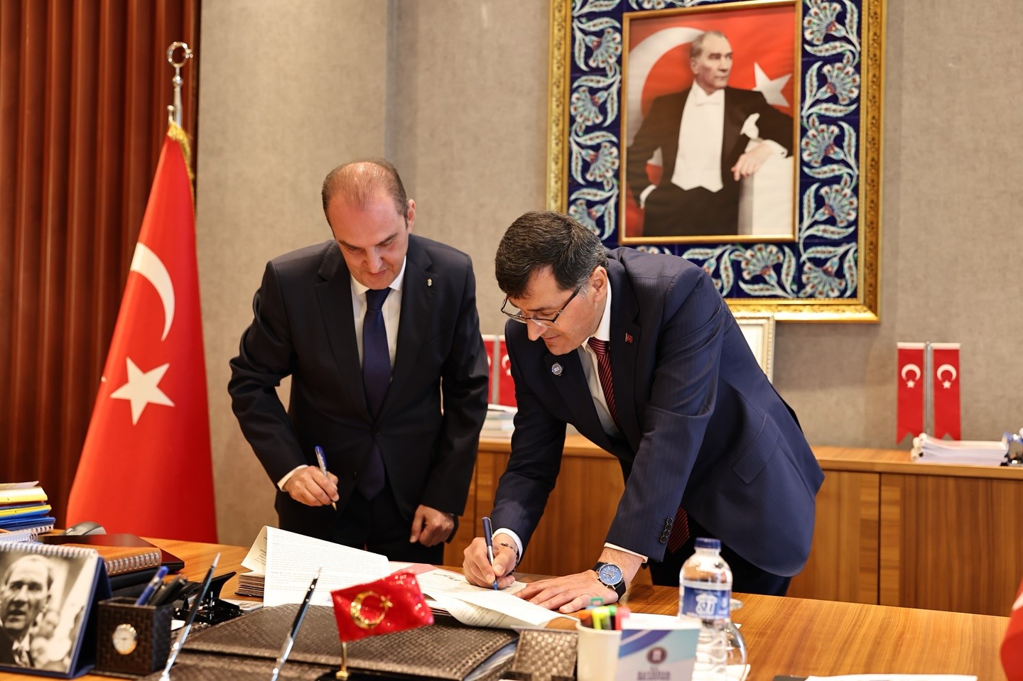 K&uuml;tahya Belediyesi&rsquo;nde memur personele promosyon m&uuml;jdesi
