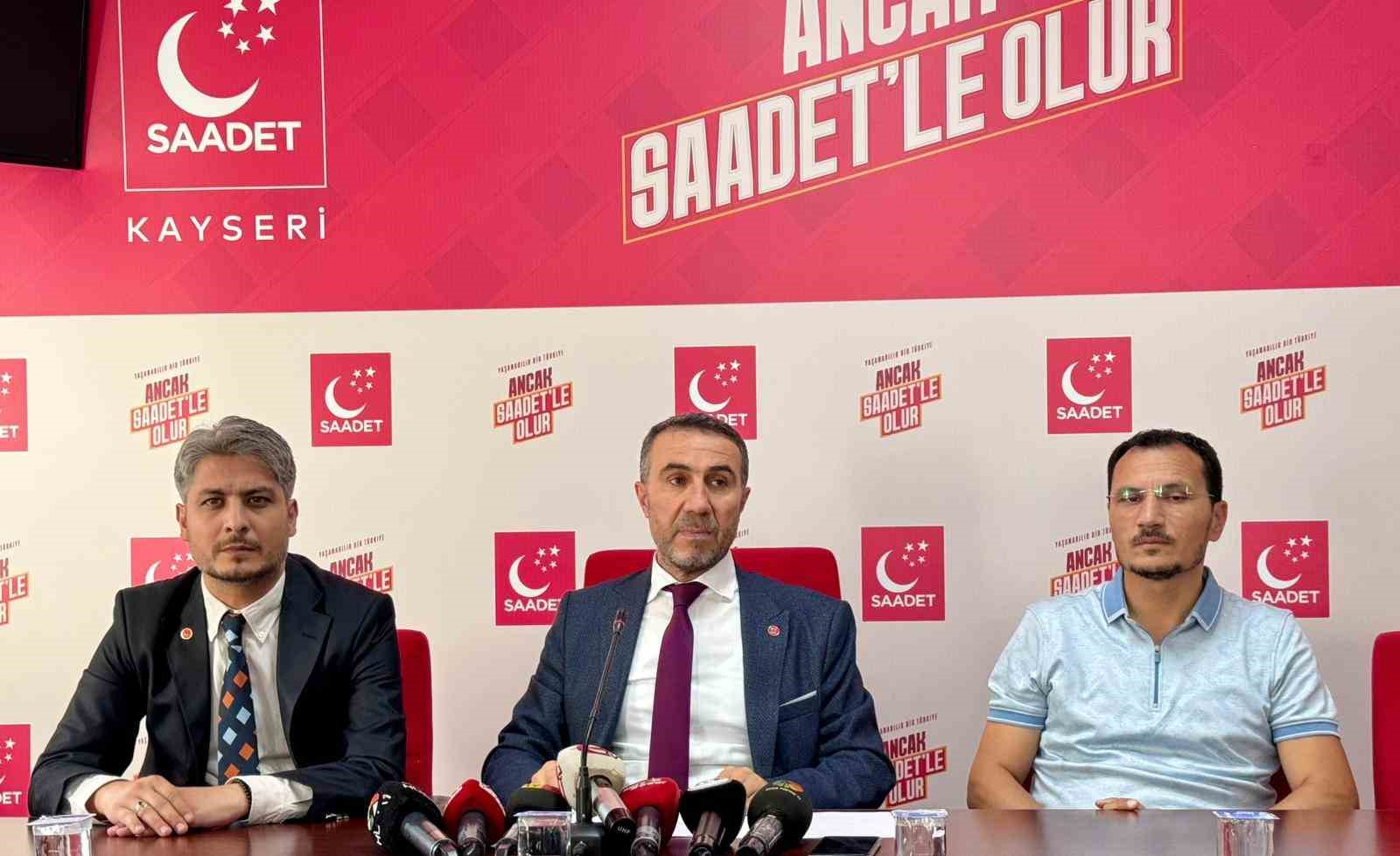 Başkan Altun: "Ailelerin borçla eğitim masraflarını karşılamaya çalışıyor olması milli bir eğitim sorunudur"