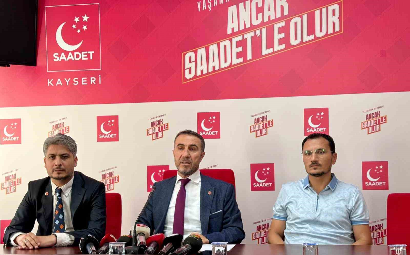 Başkan Altun: "Ailelerin borçla eğitim masraflarını karşılamaya çalışıyor olması milli bir eğitim sorunudur"