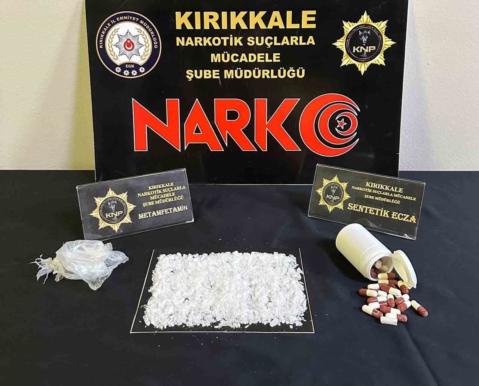 Kırıkkale’de zehir tacirlerine darbe: 4 tutuklama