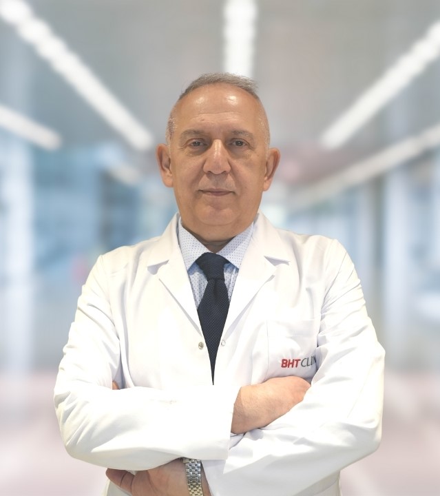 KBB Uzmanı Çalışkan: "İki haftadan uzun süren ses kısıklığı ciddi hastalık habercisi olabilir"