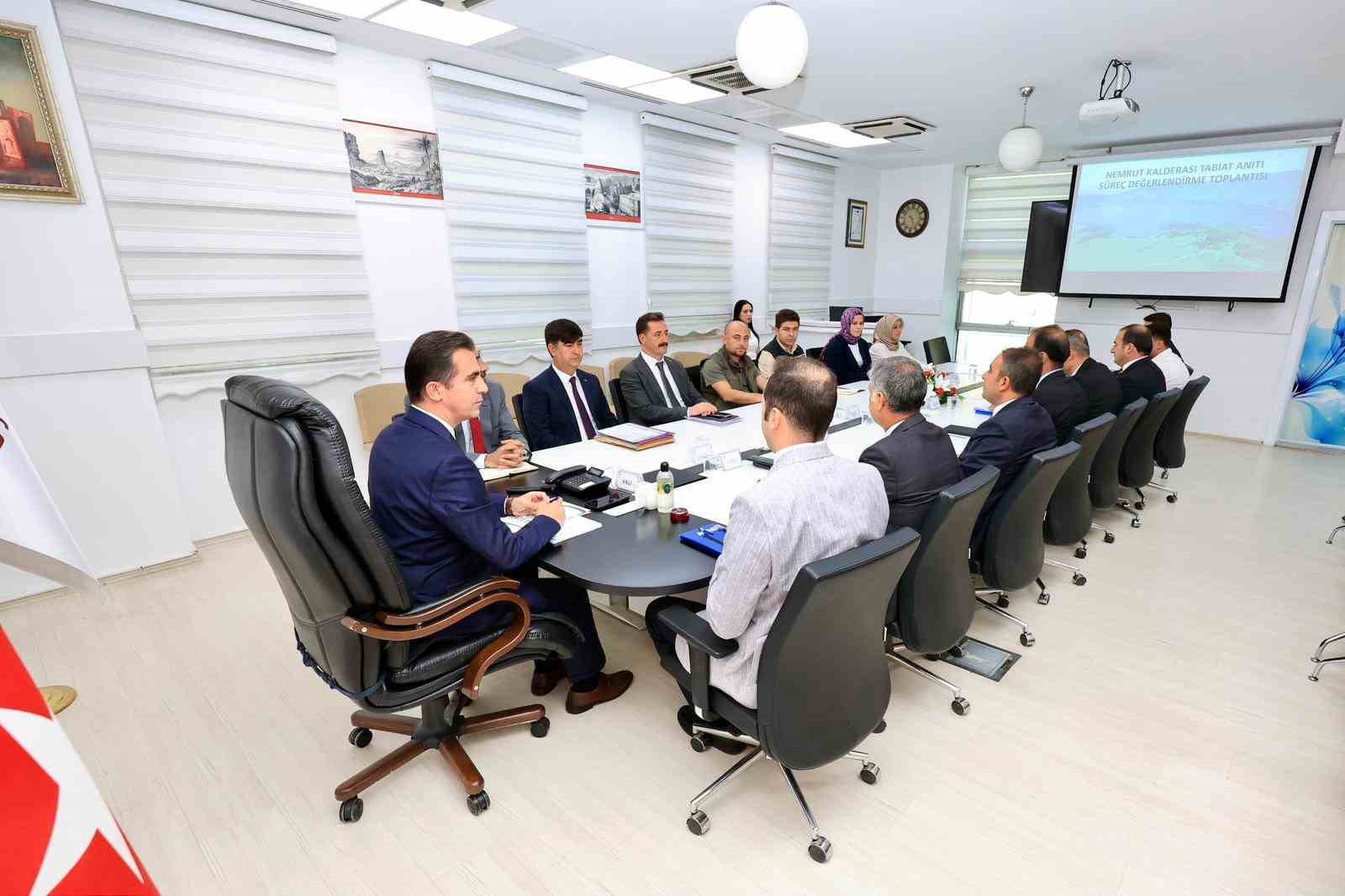 Nemrut Kalderasının ulaşım ve alt yapı hizmetleri ele alındı