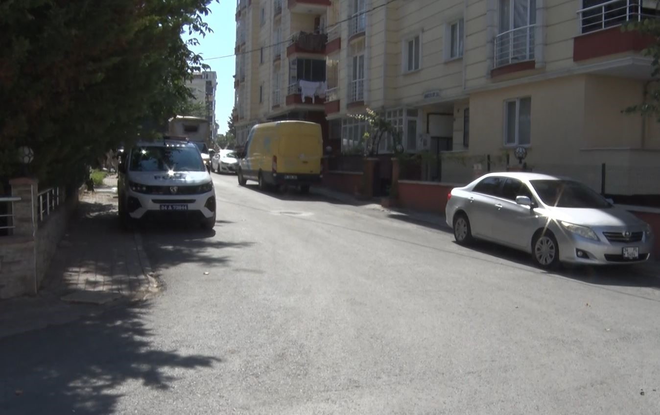 Beylikd&uuml;z&uuml;&rsquo;nde yaşanan k&ouml;pek dehşetini komşular anlattı
