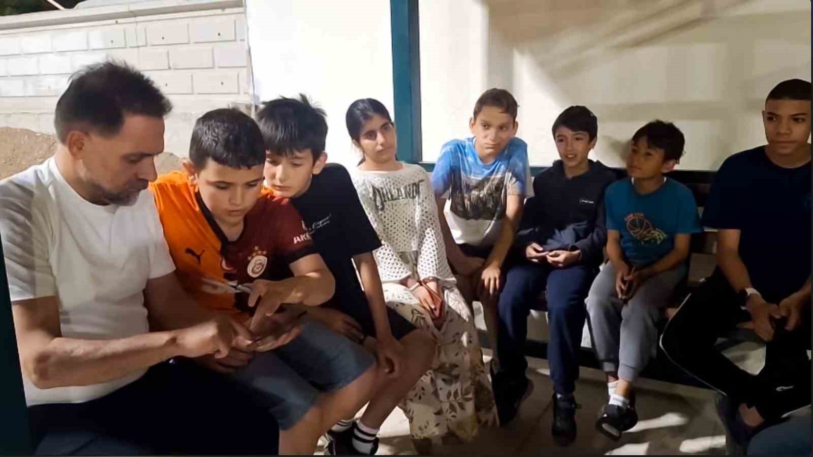 Başkan U&ccedil;ar gen&ccedil;lere kulak verdi
