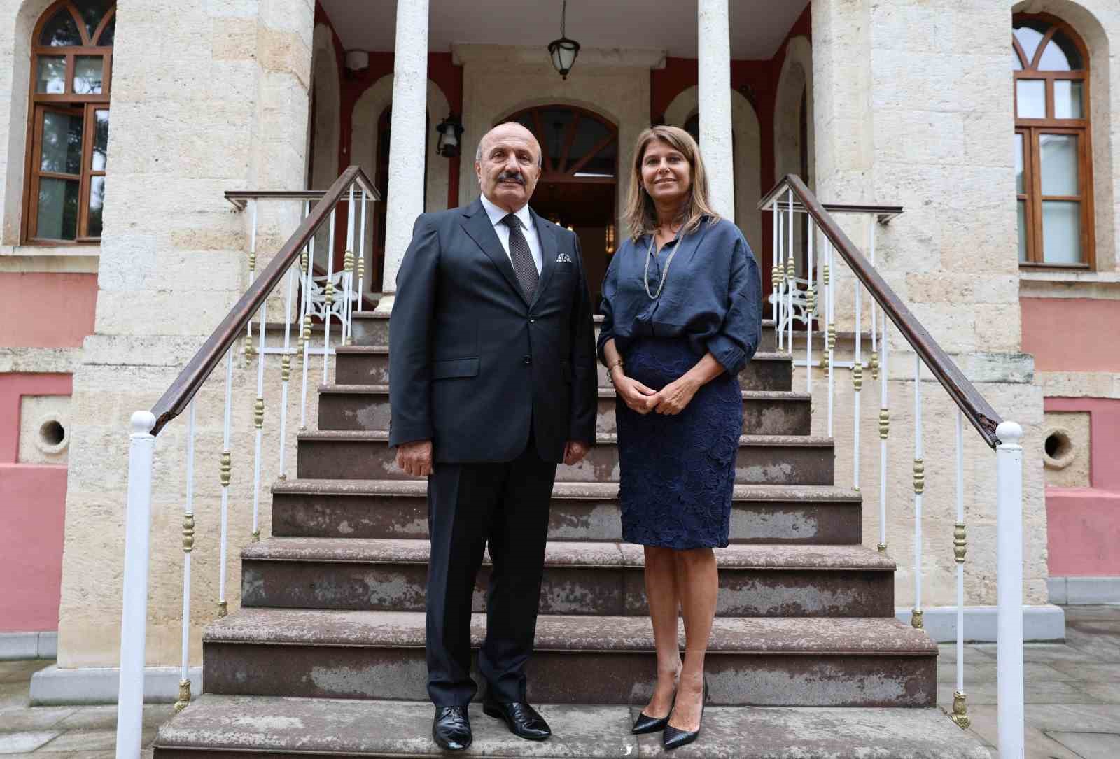 Romalıların antik kenti Pompeiopolis sanatla buluşacak
