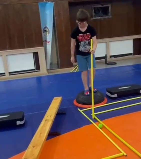 K&ouml;rfez&rsquo;de &ouml;zel &ccedil;ocuklara &ouml;zel spor &ccedil;alışmaları
