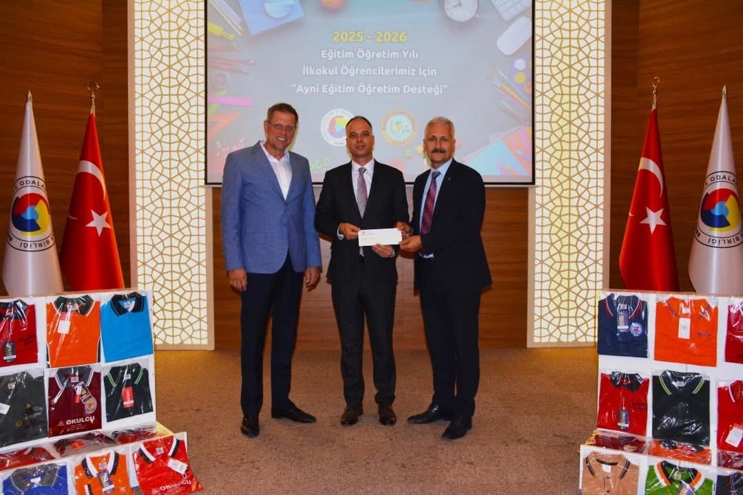 Manisa Ticaret Borsası’ndan öğrencilere eğitim desteği
