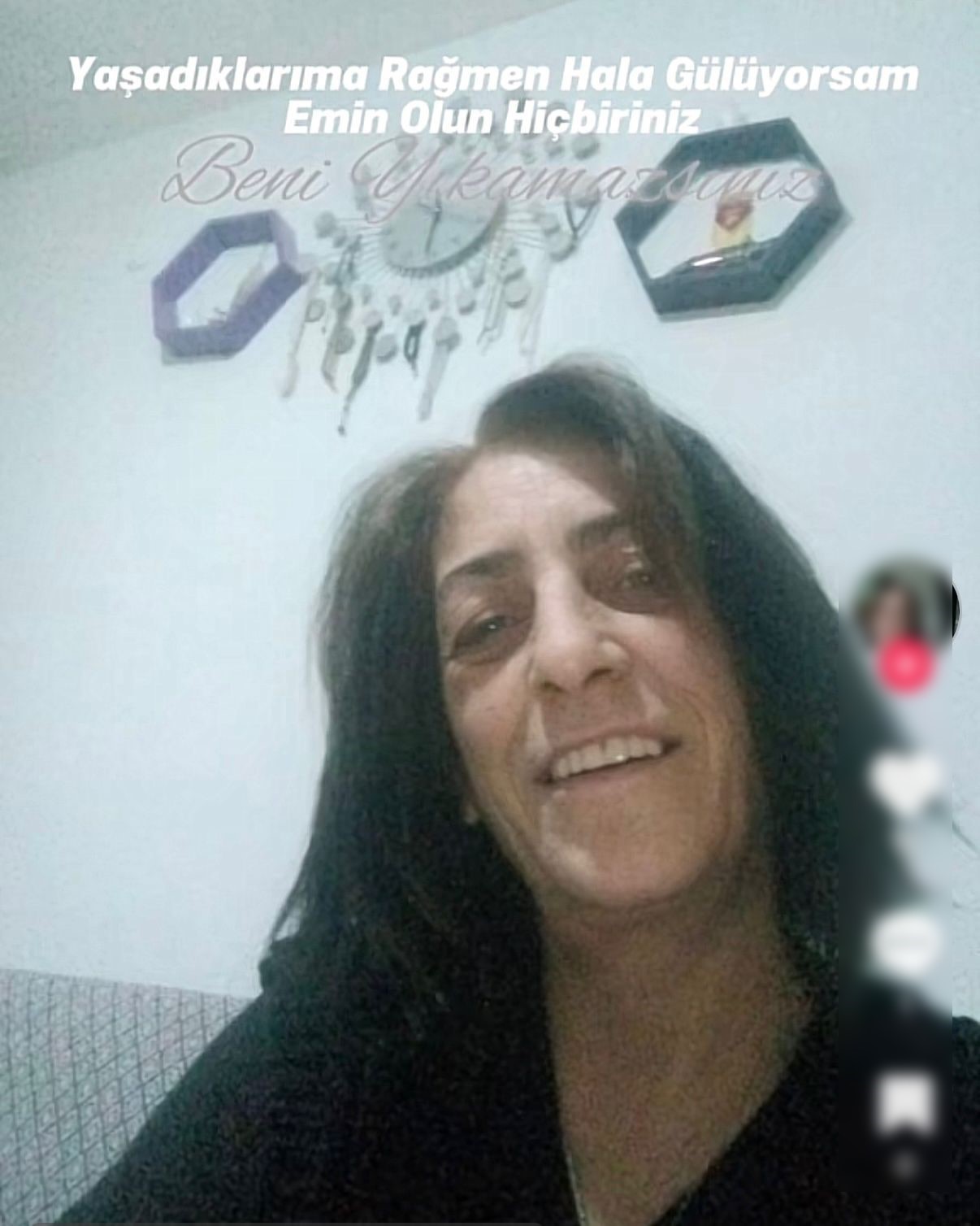 Annesini ve kız kardeşini &ouml;ld&uuml;ren 17 yaşındaki zanlı tutuklandı
