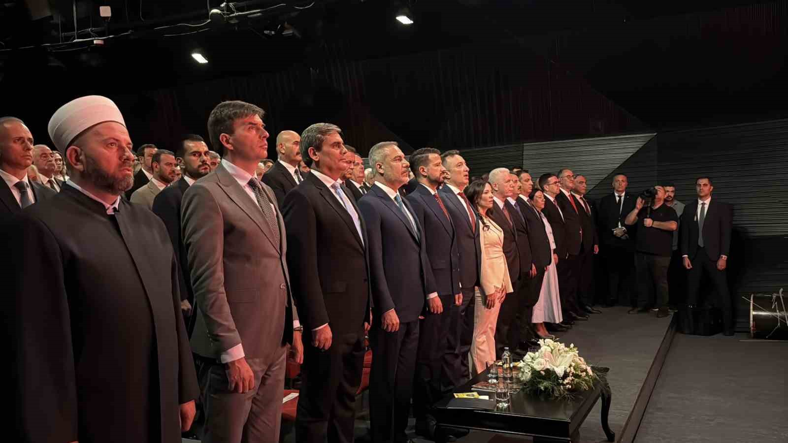 Dışişleri Bakanı Fidan: "Küresel adaletin tesisi için ilk adımı kendi coğrafyamızda atmalı, değişimi kendi çevremizden başlatmalıyız"
