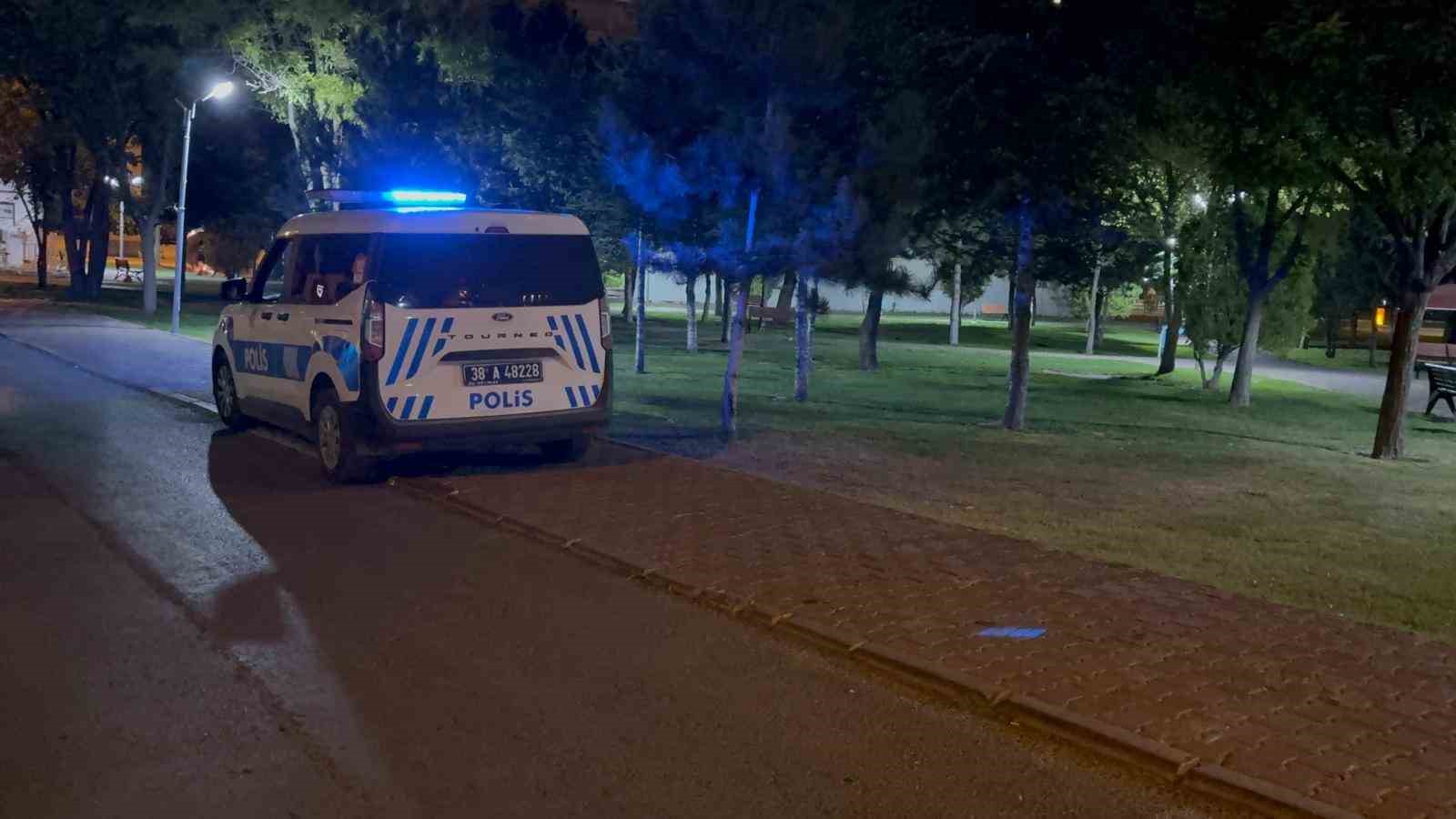 Alacak-verecek meselesinde kan aktı: 1 yaralı