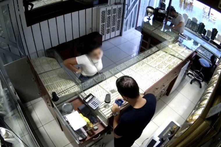 Bilişim hırsızlığı yoluyla arkadaşının 780 bin TL’sini kendi hesabına aktaran kadın tutuklandı