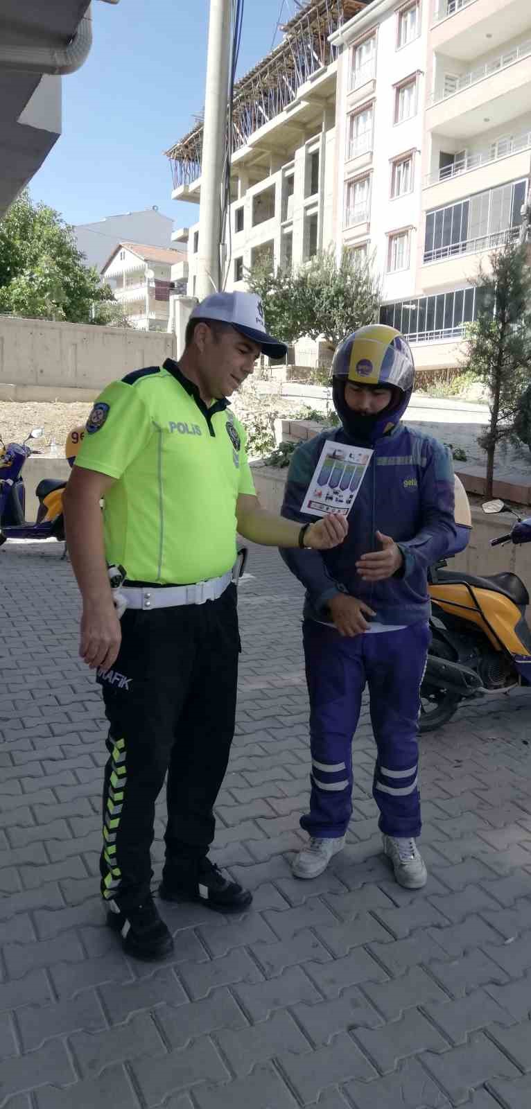 Kırşehir’de motokuryelere bilgilendirme faaliyeti