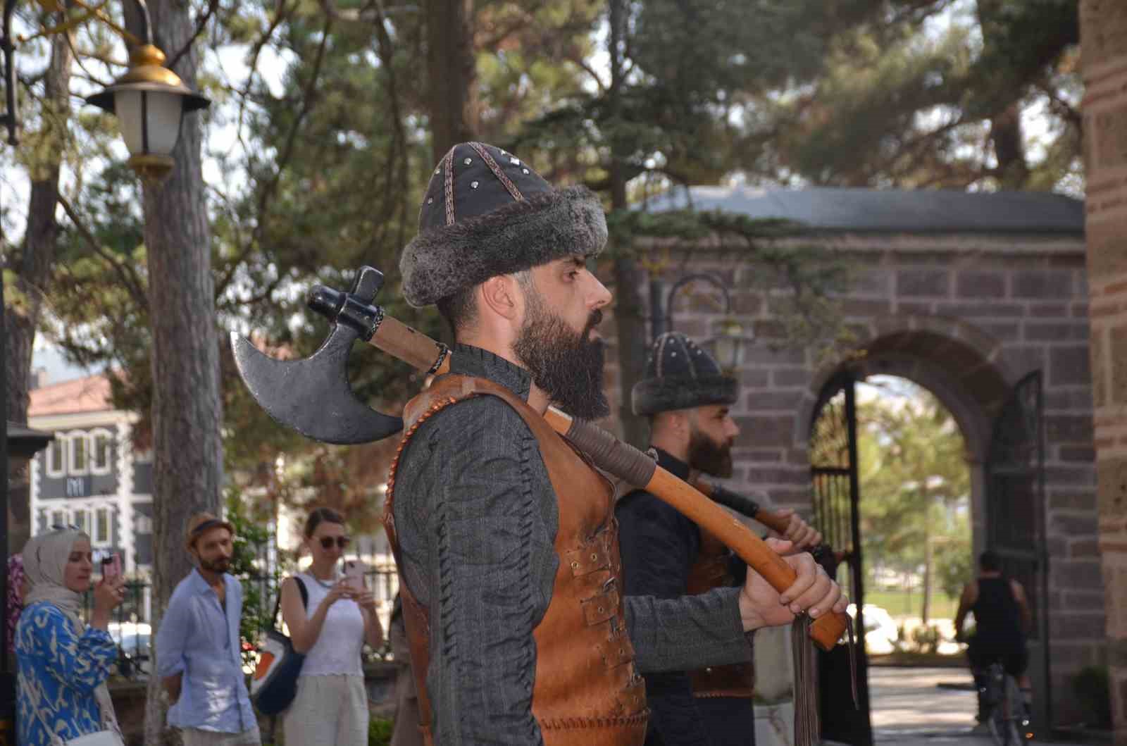 Bu il&ccedil;enin n&uuml;fusu bir g&uuml;nde y&uuml;zde 2500 artıyor
