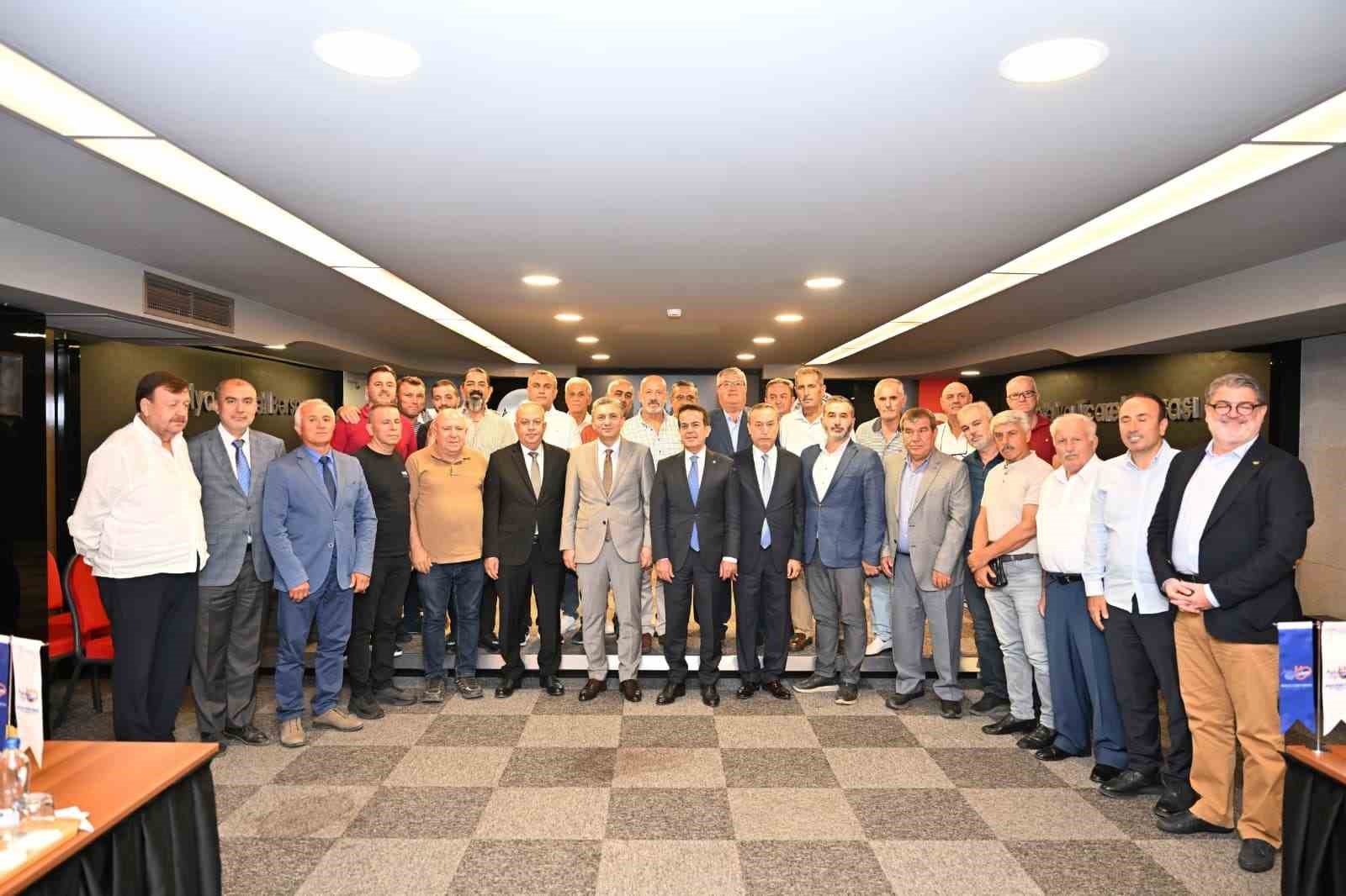 Vali Şahin: "&Ccedil;ift&ccedil;i g&uuml;lerse t&uuml;m &uuml;lke g&uuml;ler"
