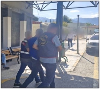 Denizli&rsquo;de &ccedil;eşitli su&ccedil;larla aranan 5 ş&uuml;pheli yakalandı
