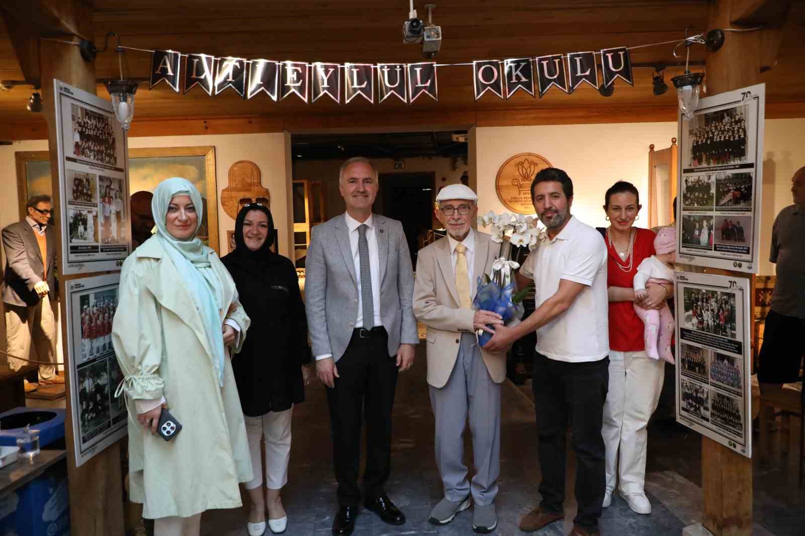 70 yıllık Altıeylül okulu hatıraları İnegöl kent müzesinde canlandı
