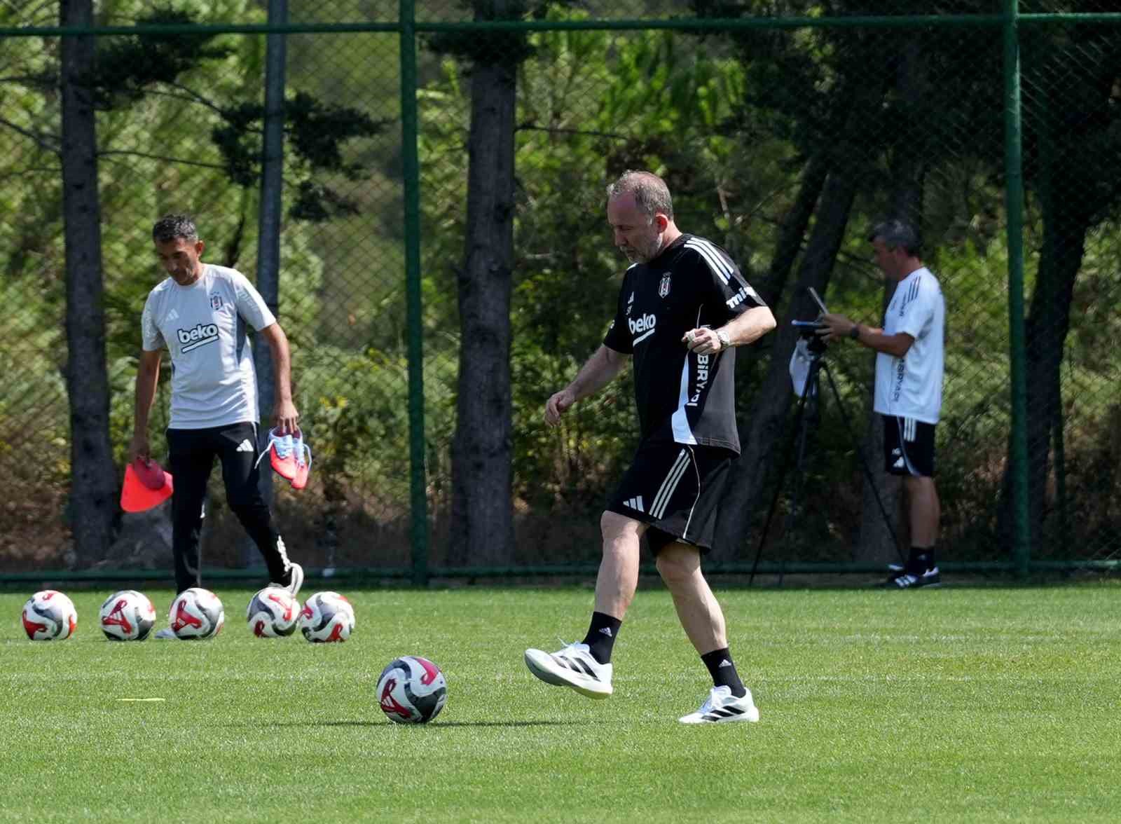 Beşiktaş, Başakşehir maçının hazırlıklarına devam etti
