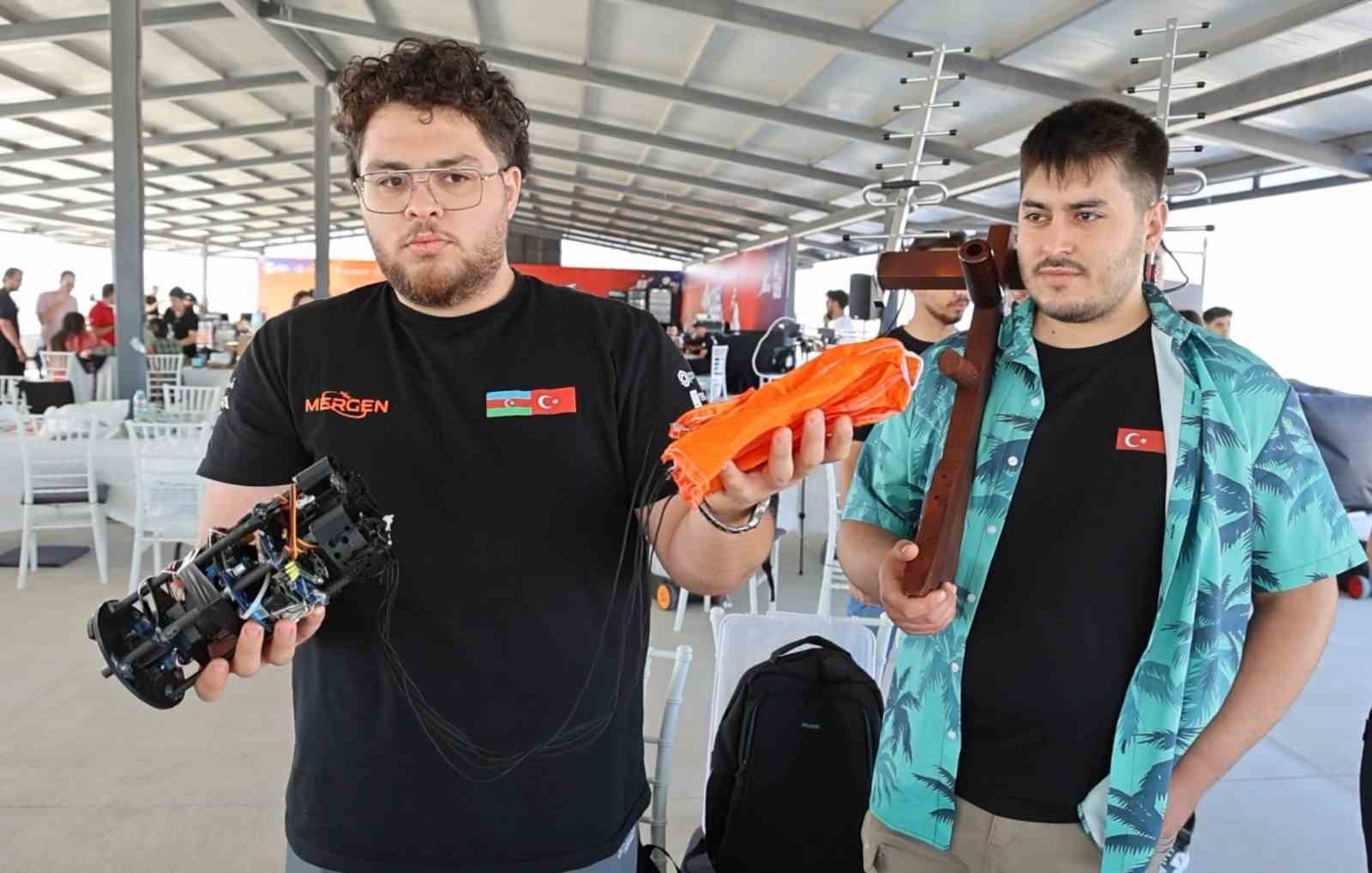 Atalay: "Hem teknolojik hem de uydu, uzay alanına gençlerin ilgisini çekmeyi hedefliyoruz"