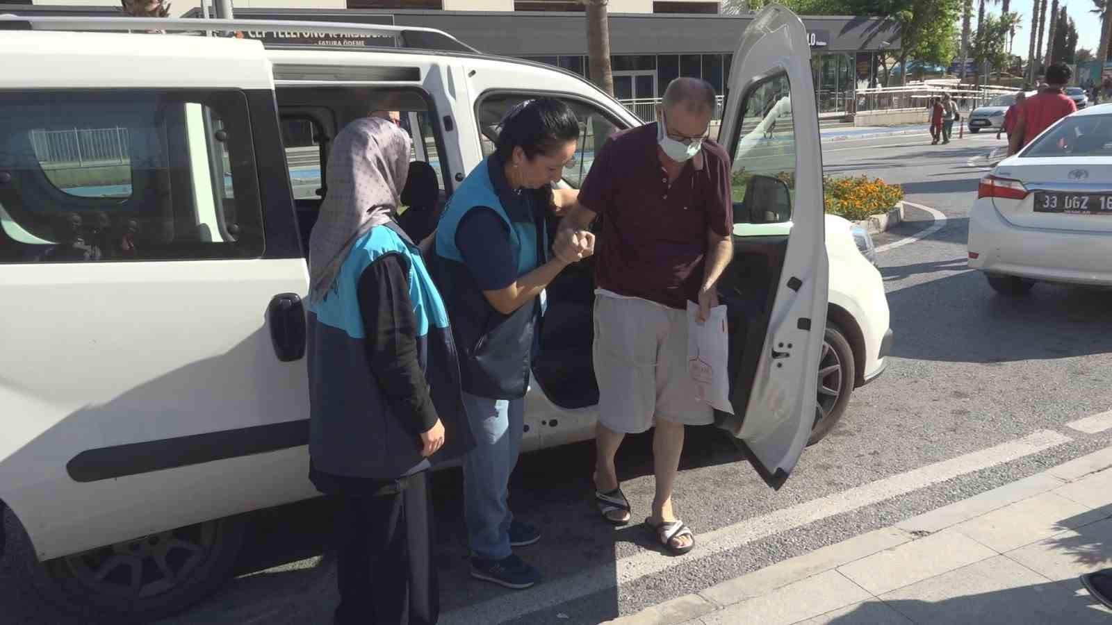 Akdeniz Belediyesinin onkobüsü hayatlara dokunuyor