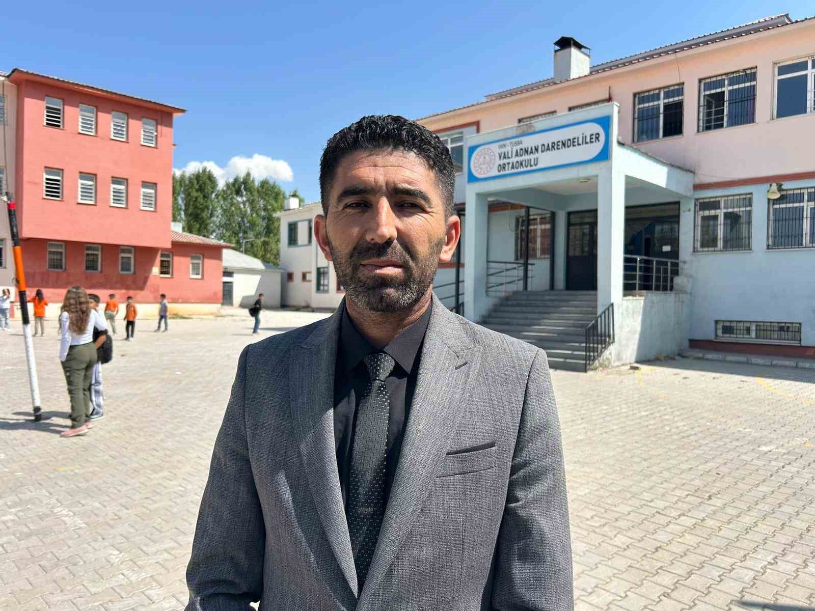 Van&rsquo;da okullarda &lsquo;zilsiz ders&rsquo; d&ouml;nemi başladı
