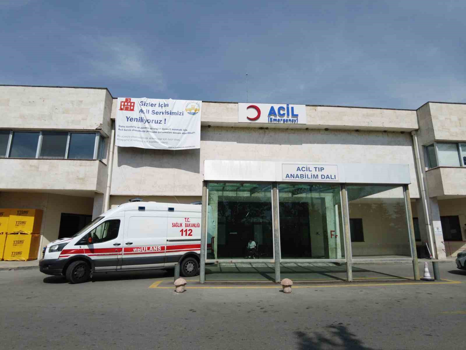 Edirne&rsquo;de gen&ccedil; arabasında &ouml;l&uuml; bulundu
