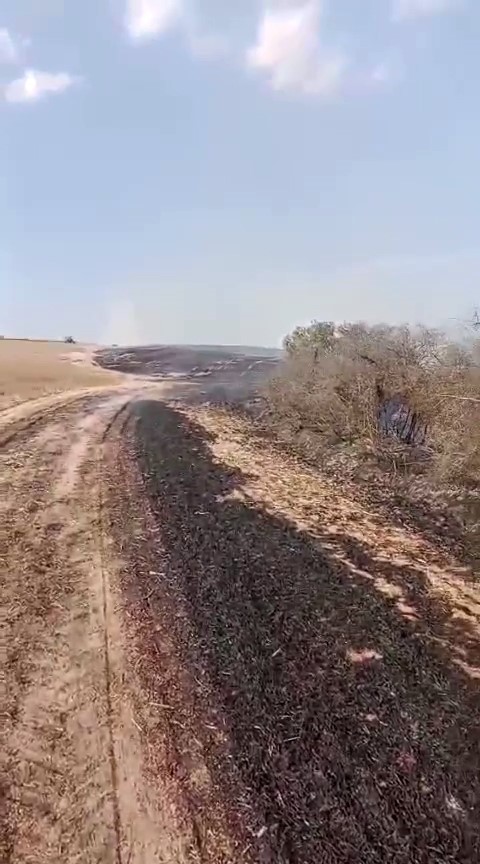 Kapaklı’da çıkan yangında 8 dönüm arazi kül oldu