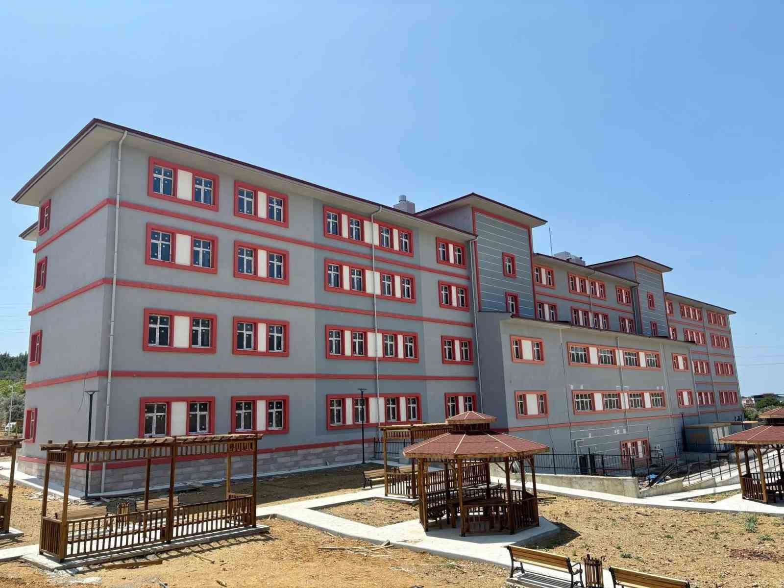 Balıkesir&rsquo;de Kredi Yurtlar kurumundan 17 bin 324 &ouml;ğrenci faydalanacak
